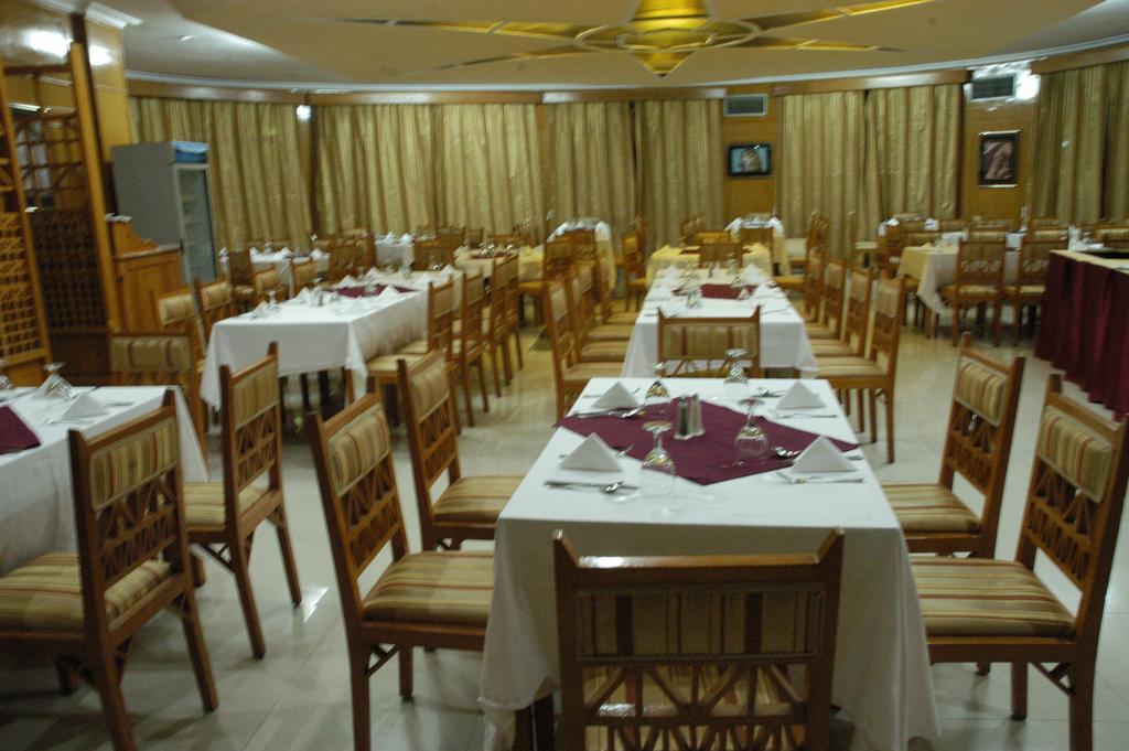 Nefertari Hotel Abu Simble Abu Simbel Buitenkant foto